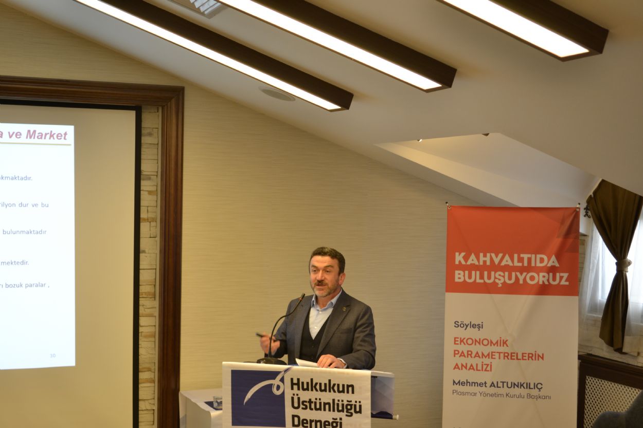 ''Ekonomik Parametrelerin Analizi'' Mehmet Altunkılıç
